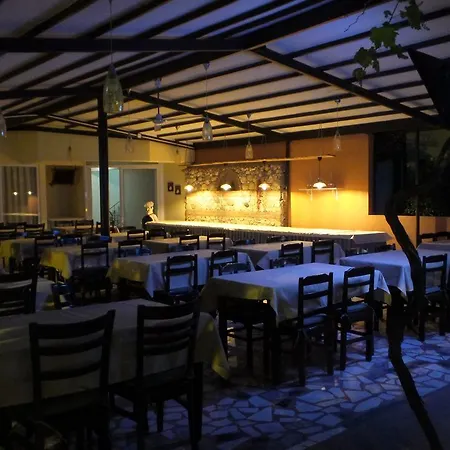 Unlu Hotel