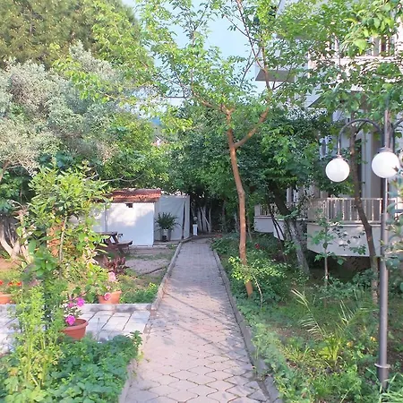 Hotel Unlu